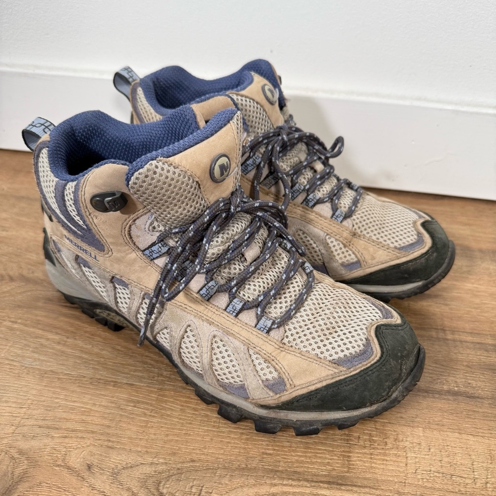 Merrel Women's Siren Hiking Boots Ankle Support Brown Purple  Outdoors. 8.5